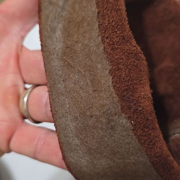 BCBG GENERATION VINTAGE PULL ON SUEDE BOOTS SIZE  9.5 - Picture 10 of 12